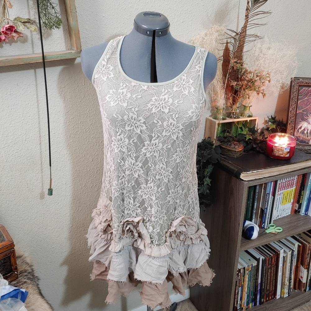 Floral Lace Layered Tunic Dress